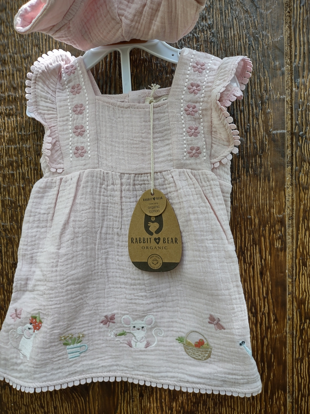 Rabbit + Bear Organic Pink Muslin Baby Dress with Sun Hat - Picture 3 of 4